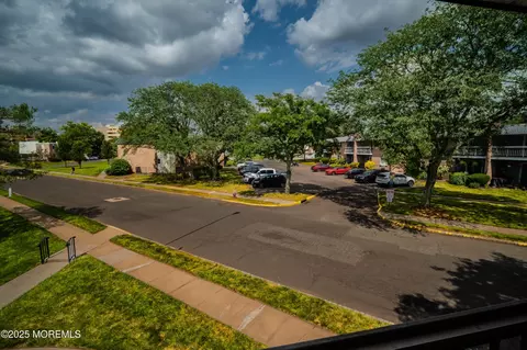 807 Eves Dr #3P, Hillsborough, NJ 08844