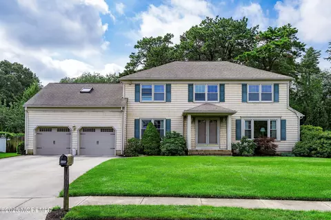 1026 Sheila Dr, Toms River, NJ 08753
