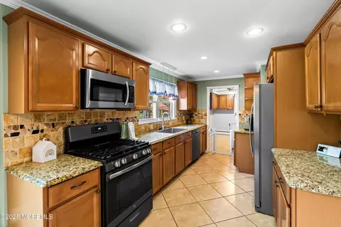 305 Mountain Ave, North Plainfield, NJ 07060 photo 13