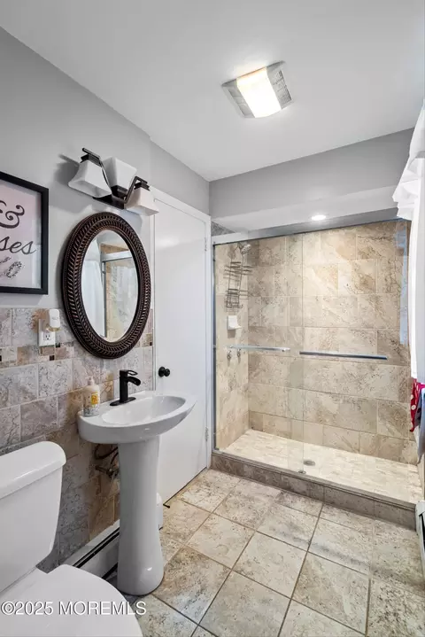 305 Mountain Ave, North Plainfield, NJ 07060 photo 18