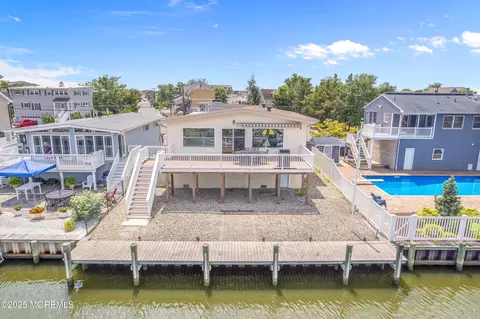 308 Cheryl Dr, Toms River, NJ 08753