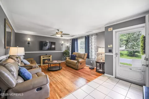 46 E Connecticut Concourse, Jackson, NJ 08527 photo 4
