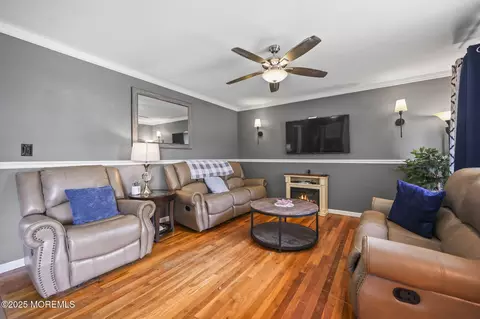46 E Connecticut Concourse, Jackson, NJ 08527 photo 7