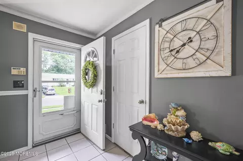 46 E Connecticut Concourse, Jackson, NJ 08527 photo 3