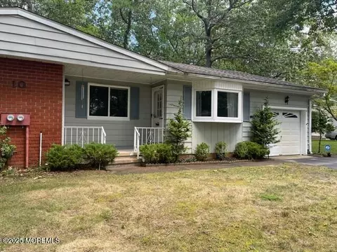 10 Minnesota Ave #A, Whiting, NJ 08759