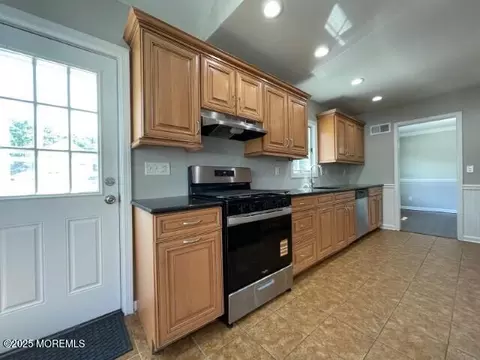 86 Washington Ave, Leonardo, NJ 07737 photo 11
