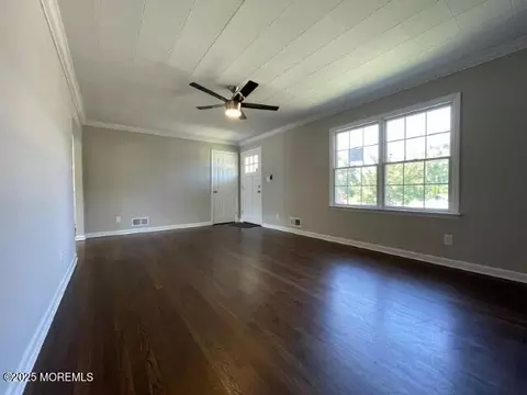 86 Washington Ave, Leonardo, NJ 07737 photo 4