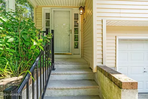 Exterior - 7 Hickory Ct #A, Brielle, NJ 08730 photo 3 of 6