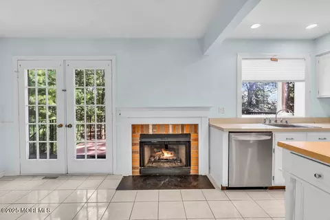 Kitchen - 7 Hickory Ct #A, Brielle, NJ 08730 photo 1 of 4