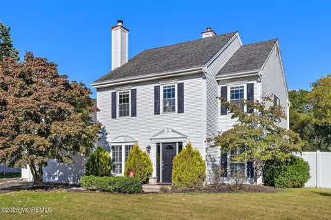 44 Society Hill Way, Tinton Falls, NJ 07724