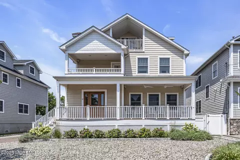 113 New Jersey Ave, Point Pleasant Beach, NJ 08742