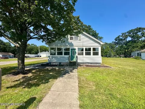 200 Manchester Blvd, Whiting, NJ 08759