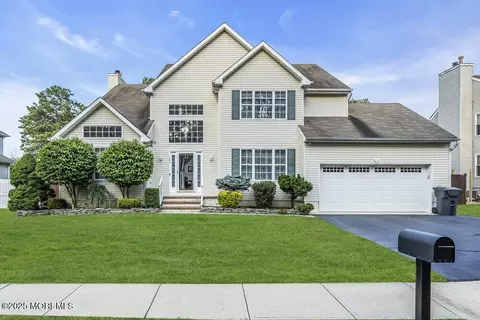 363 Old Toms River Rd, Brick, NJ 08723