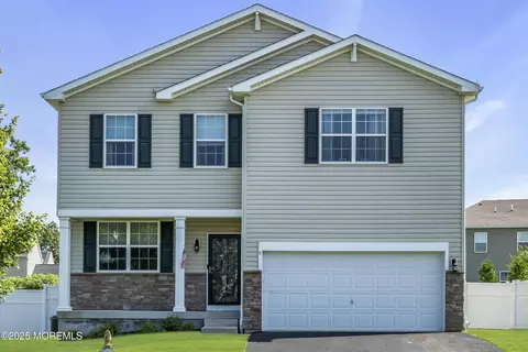 6 Hopper Ave, Barnegat, NJ 08005