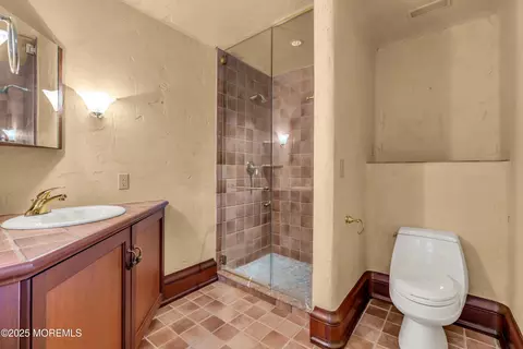 Bath - 2531 River Rd, Manasquan, NJ 08736 photo 11 of 12
