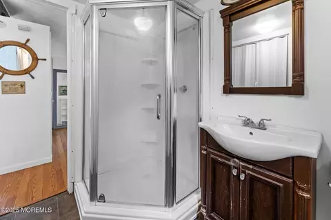 Bath - 809 Beach Blvd, Forked River, NJ 08731 photo 2 of 2