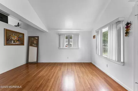 Living - 809 Beach Blvd, Forked River, NJ 08731 photo 1 of 1
