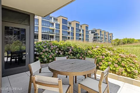 30 Melrose Ter #216, Long Branch, NJ 07740
