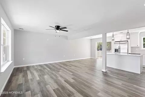 213 Beach Blvd, Forked River, NJ 08731 photo 4