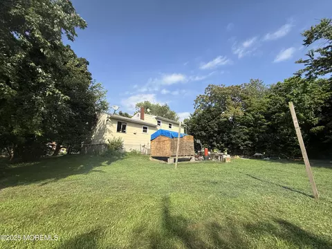 27 Middlesex Rd, Matawan, NJ 07747 photo 4
