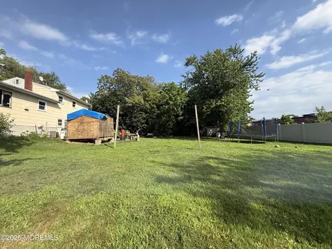 27 Middlesex Rd, Matawan, NJ 07747 photo 3