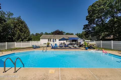 Exterior - 718 Millbrook Rd, Brick, NJ 08724 photo 2 of 3