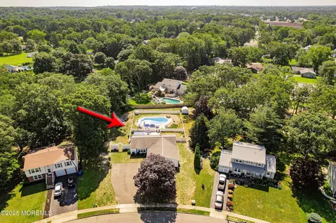 718 Millbrook Rd, Brick, NJ 08724