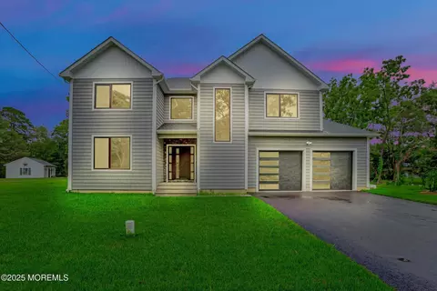 113 Elizabeth Ave, Brick, NJ 08724