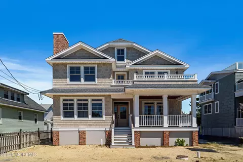 209 Marine St, Beach Haven, NJ 08008