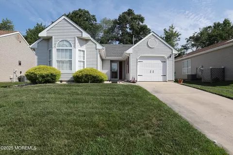113 Danbury Dr, Little Egg Harbor, NJ 08087