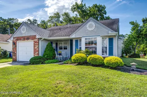 117 Mohican Ln, Little Egg Harbor, NJ 08087