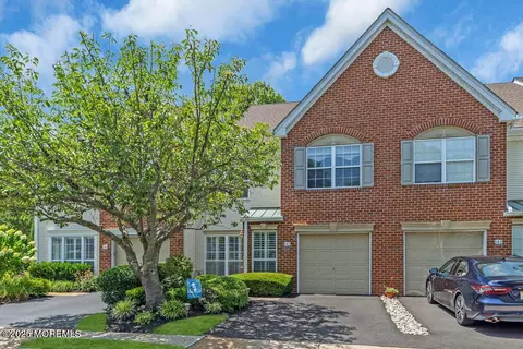 142 Tarpon Dr, Sea Girt, NJ 08750