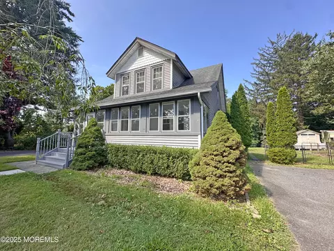Exterior - 66 Johnson Ave, Matawan, NJ 07747 photo 1 of 3