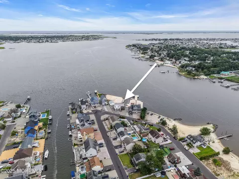 5 Bay Way, Brick, NJ 08723
