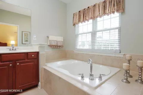 32 Eagleswood Dr, Waretown, NJ 08758 photo 19