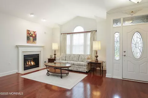 32 Eagleswood Dr, Waretown, NJ 08758 photo 4