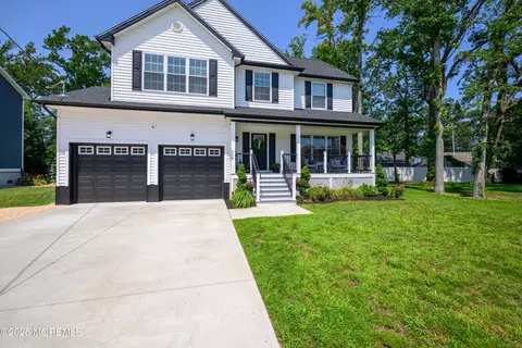 308 Mantoloking Rd, Brick, NJ 08723