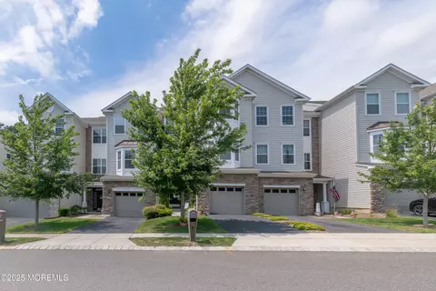 332 Hawthorne Ln, Barnegat, NJ 08005