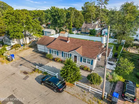 View/Area - 505 Pinecroft Dr, Brick, NJ 08723 photo 4 of 19