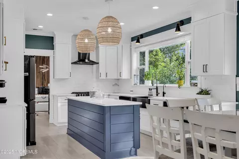 Kitchen - 741 Windsor St, Forked River, NJ 08731 photo 1 of 10