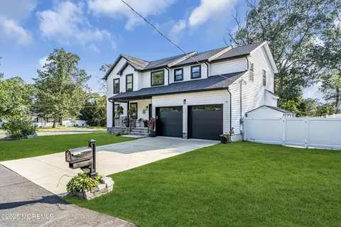 Exterior - 741 Windsor St, Forked River, NJ 08731 photo 15 of 17
