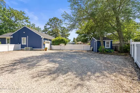 611 Drum Point Rd, Brick, NJ 08723 photo 29