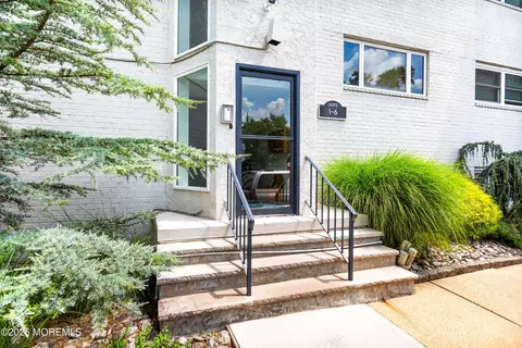 138 Bodman Pl #1, Red Bank, NJ 07701