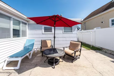 Exterior - 1003 Capstan Dr, Forked River, NJ 08731 photo 9 of 15