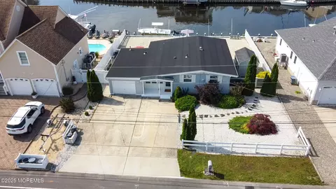 View/Area - 1003 Capstan Dr, Forked River, NJ 08731 photo 2 of 13