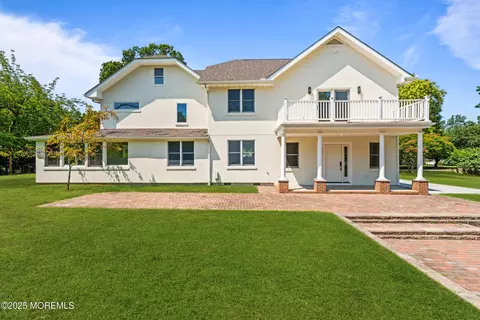 469 Wall St, Eatontown, NJ 07724