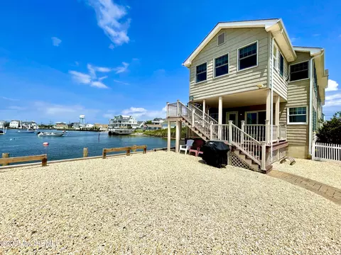 144 K St, Seaside Park, NJ 08752