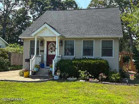 303 River Ave, Point Pleasant, NJ 08742