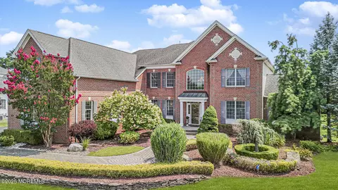 83 Tricentennial Dr, Freehold, NJ 07728