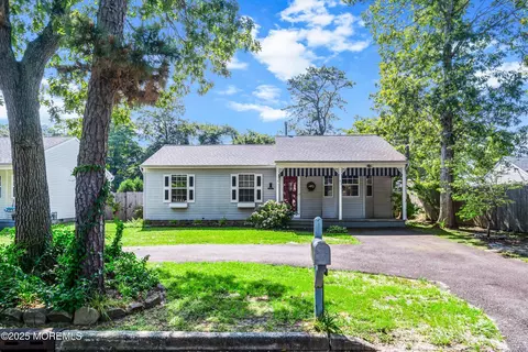 63 Willetta Dr, Brick, NJ 08723